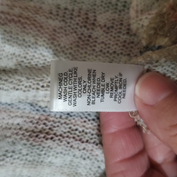 Striped Knit Cardigan - Picture 7 of 8